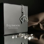 Подвеска Лошадка прорезная серебро EQUIMOON